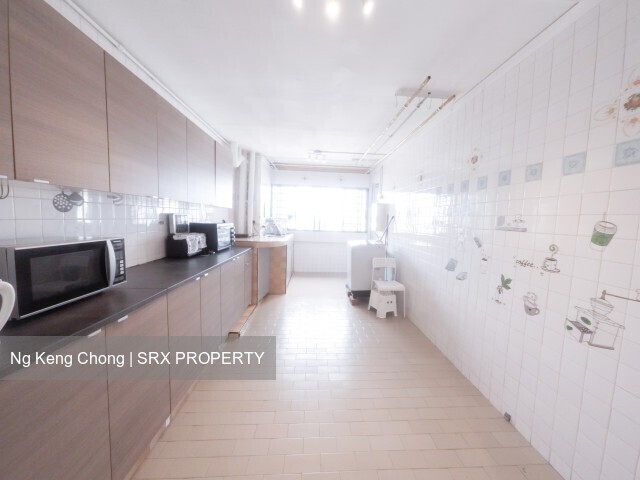 Blk 703 Hougang Avenue 2 (Hougang), HDB 3 Rooms #545302151